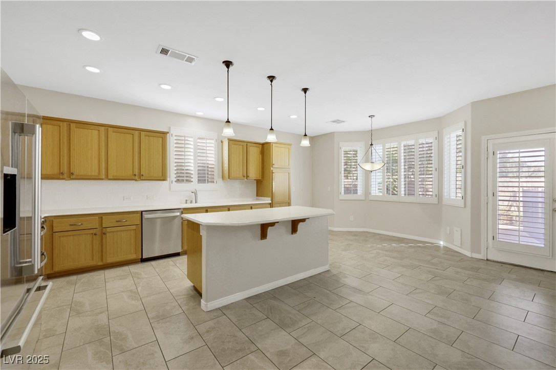 Henderson, Nevada 89052, United States, 3 Bedrooms Bedrooms, ,3 BathroomsBathrooms,Residential,Active,158688