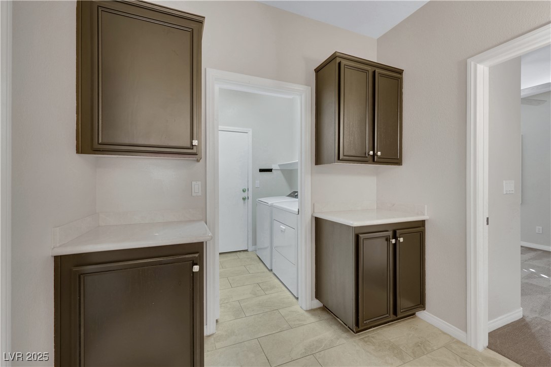 Henderson, Nevada 89052, United States, 3 Bedrooms Bedrooms, ,3 BathroomsBathrooms,Residential,Active,158688