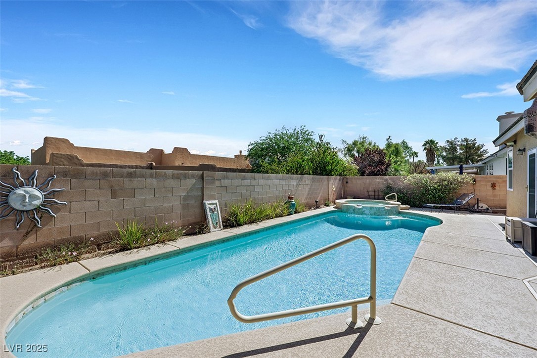 Henderson, Nevada 89052, United States, 3 Bedrooms Bedrooms, ,3 BathroomsBathrooms,Residential,Active,158688