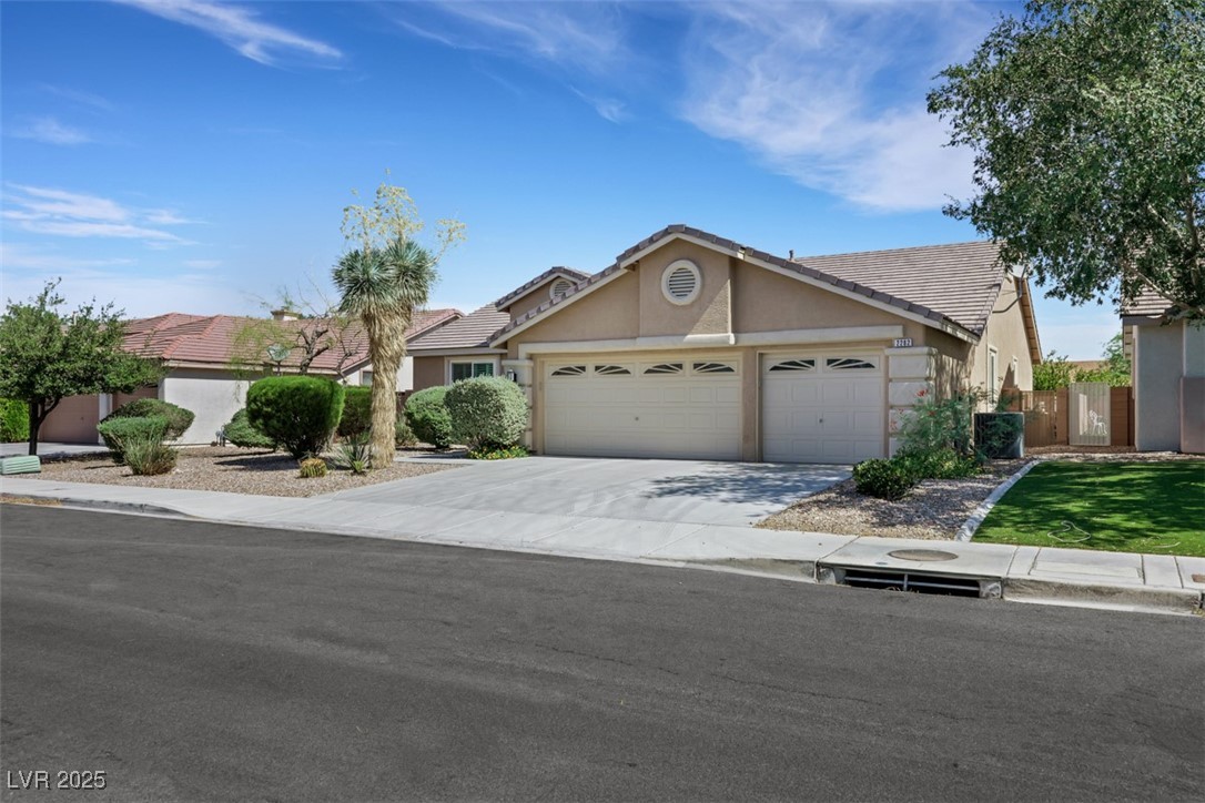 Henderson, Nevada 89052, United States, 3 Bedrooms Bedrooms, ,3 BathroomsBathrooms,Residential,Active,158688