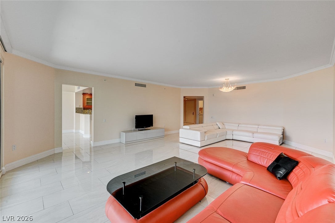 2777 Paradise Road 603