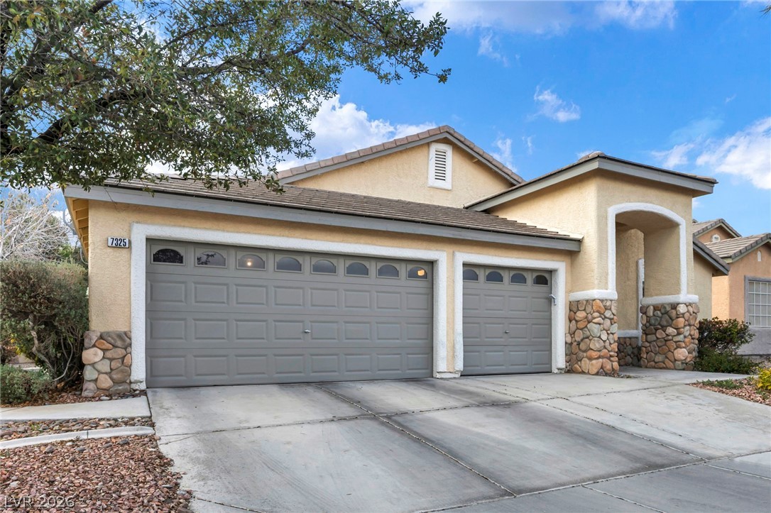 7325 Jack Russell Street
