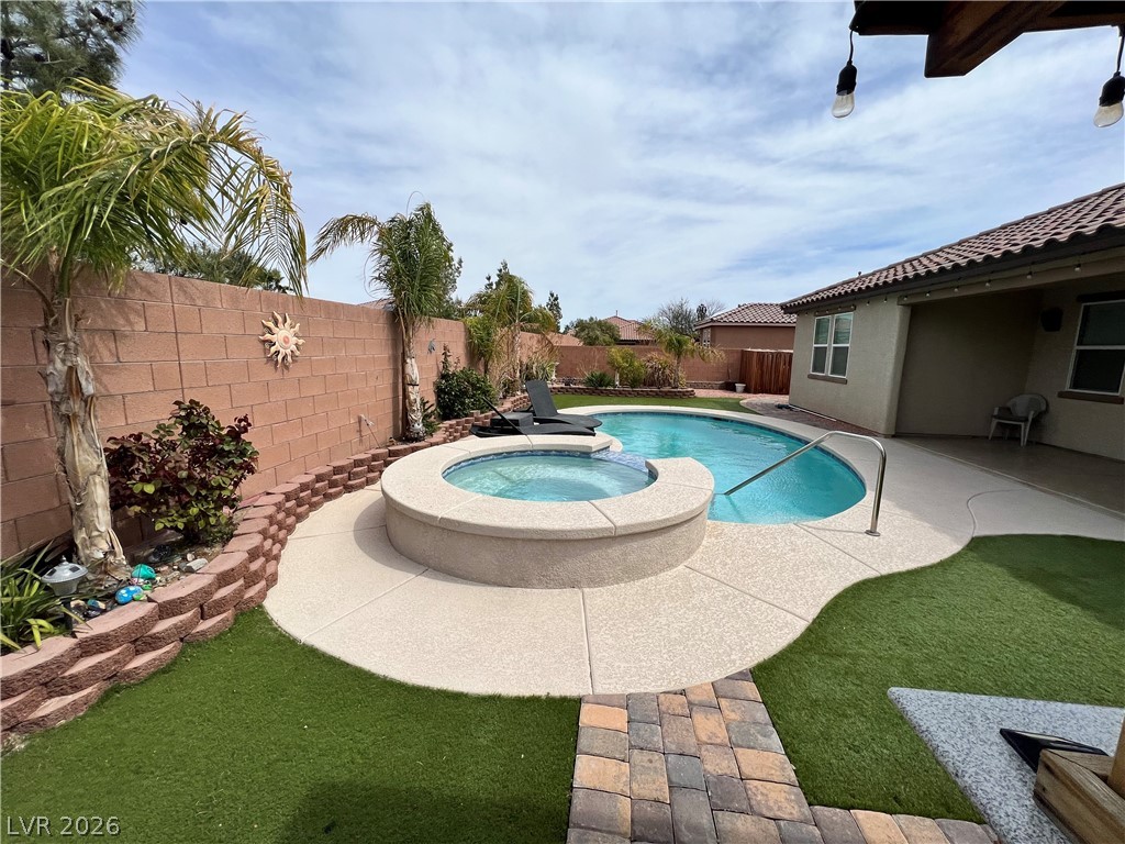 364 Moon Aura Avenue