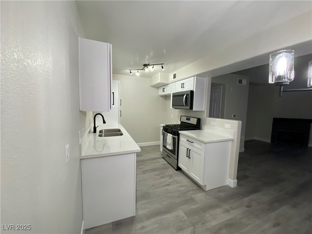 3318 N Decatur Boulevard 2039