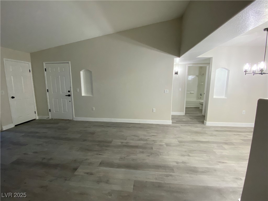 3318 N Decatur Boulevard 2039