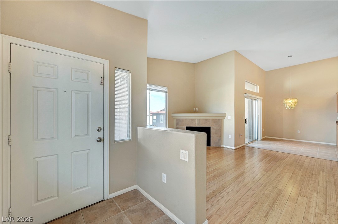 2305 W Horizon Ridge Parkway 2423