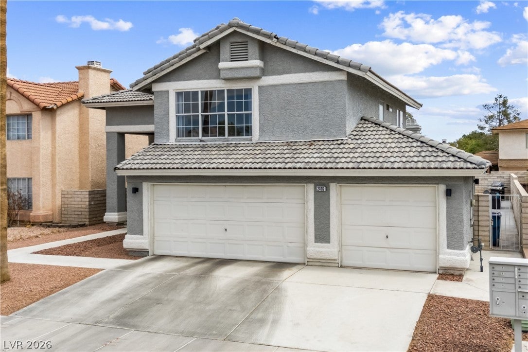 2416 Goldenmoon Street