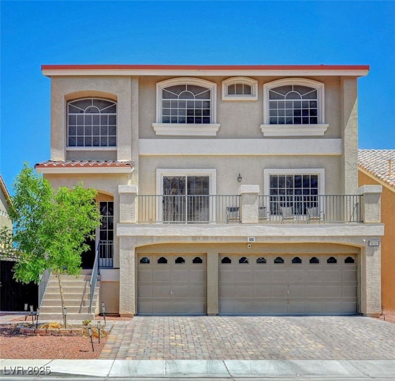 9656 Paraiso Springs Street