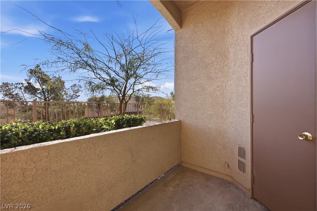 3544 Desert Cliff Street 102