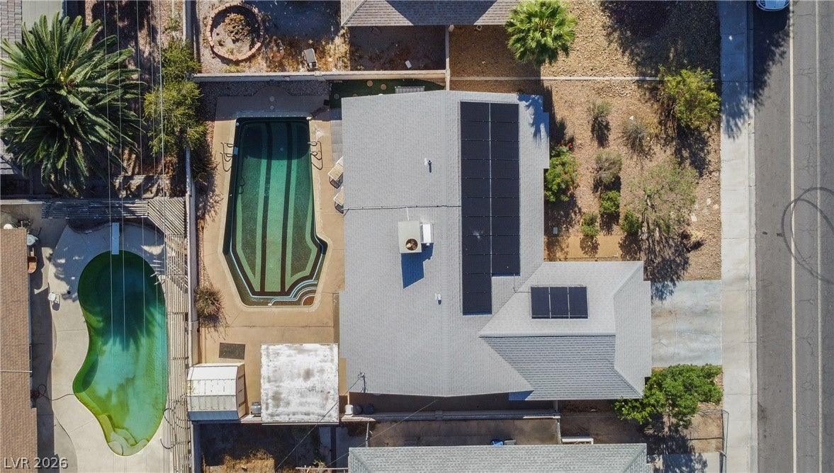 2004 W Mesquite Avenue