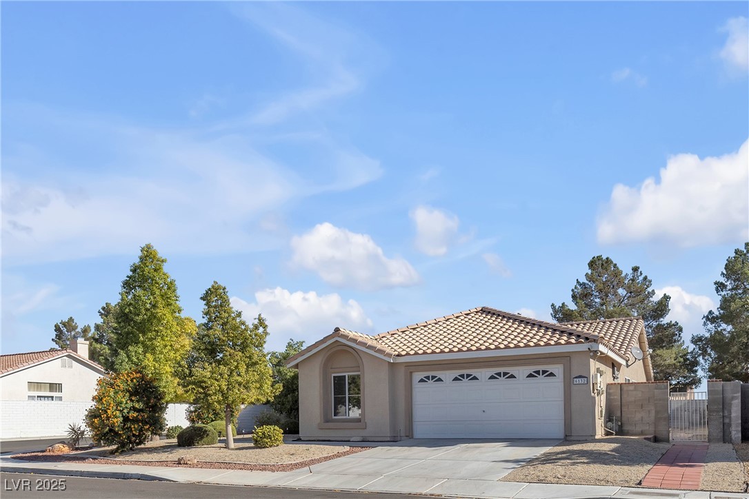 6132 Shadow Oak Drive
