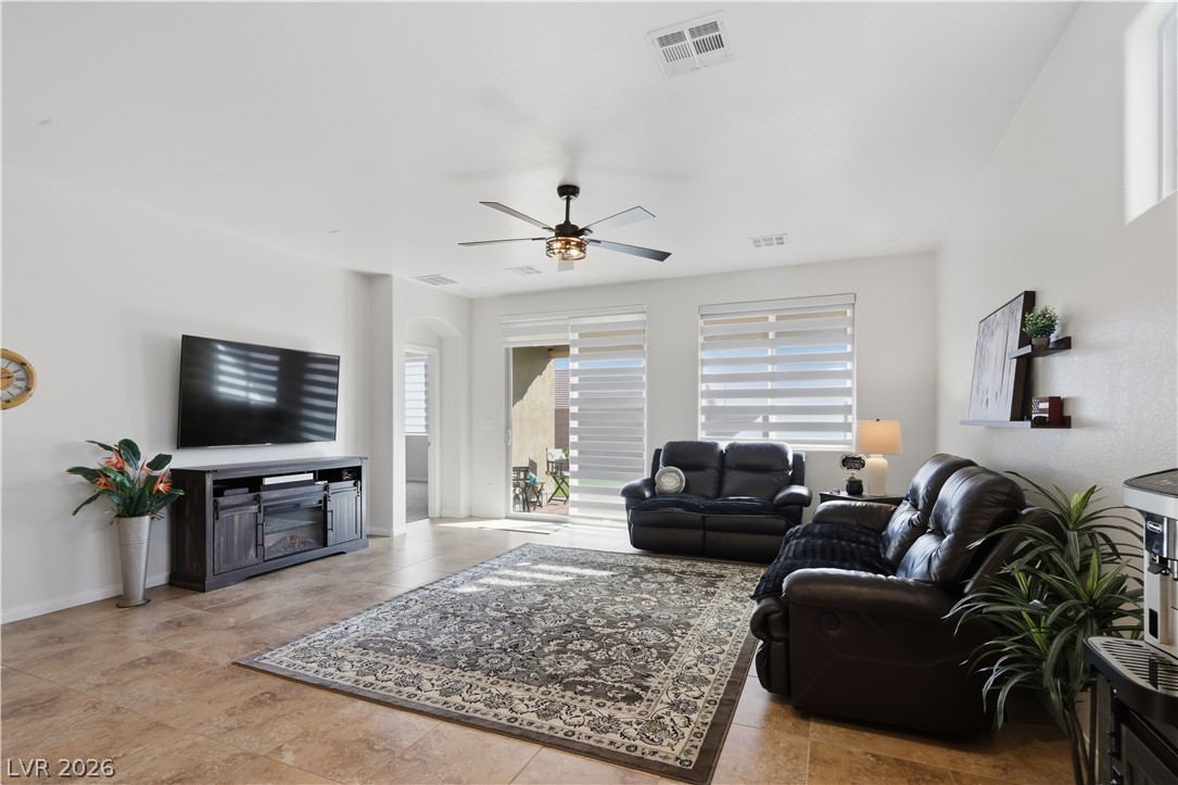 2081 Hunt Woods Court