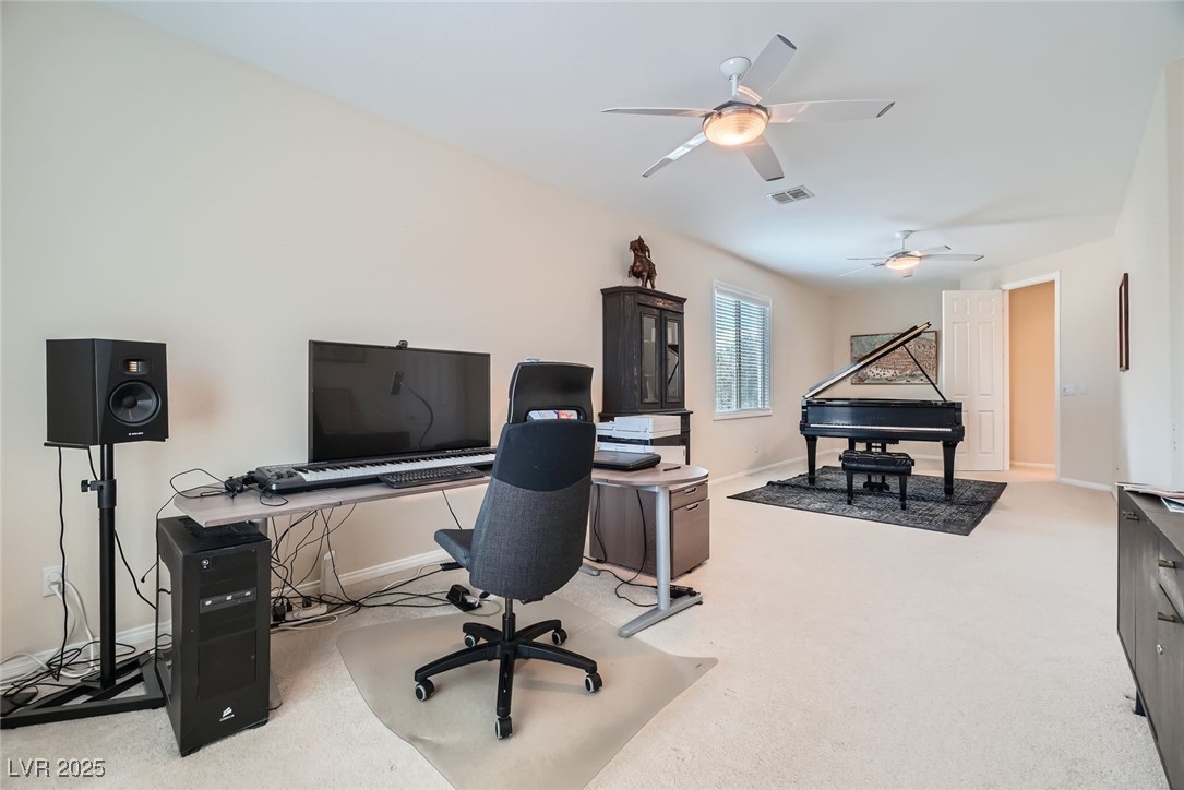 4804 Laurentia Avenue, Las Vegas, Nevada image 35