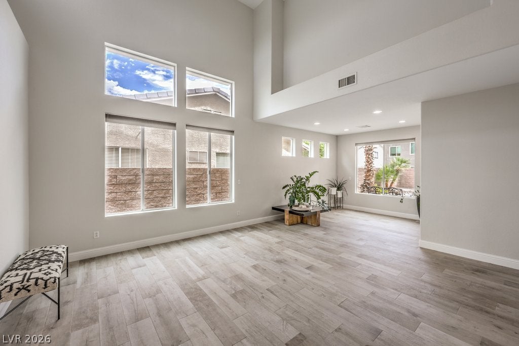 1340 Tempo Street