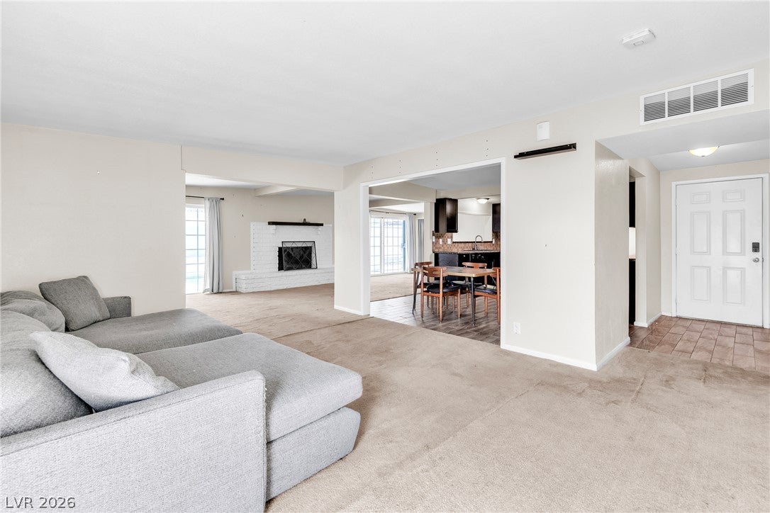 5101 Sun Valley Drive