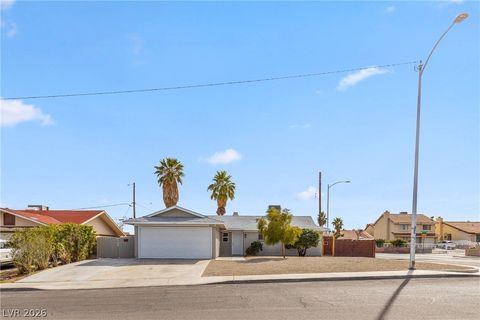 Photo of 6629 Burgundy Way, Las Vegas, NV 89107 (MLS # 2759233)