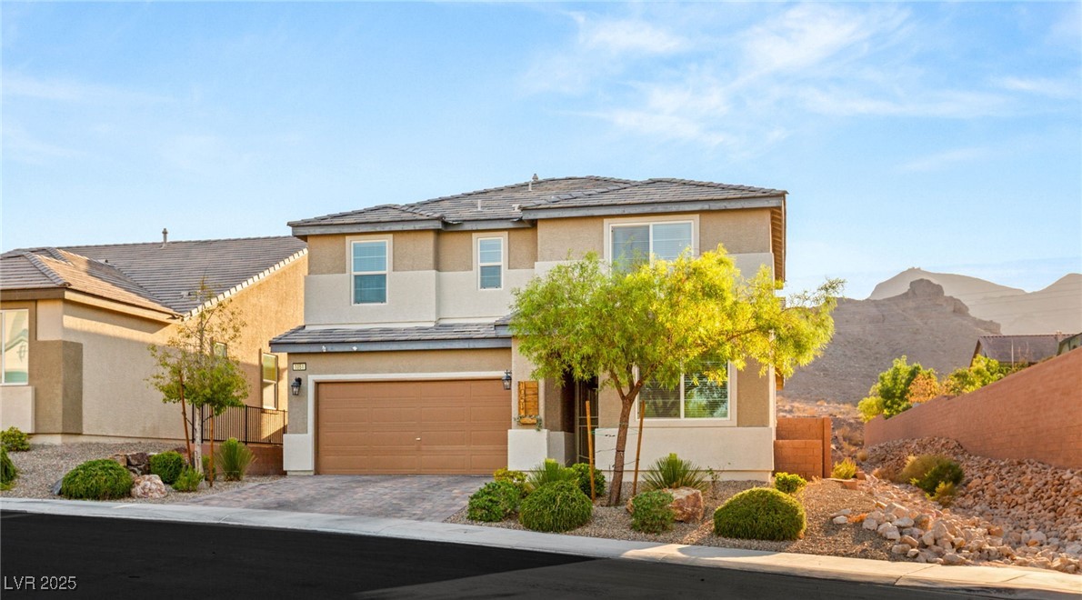 Properties 4 1051 Upper Springs Street