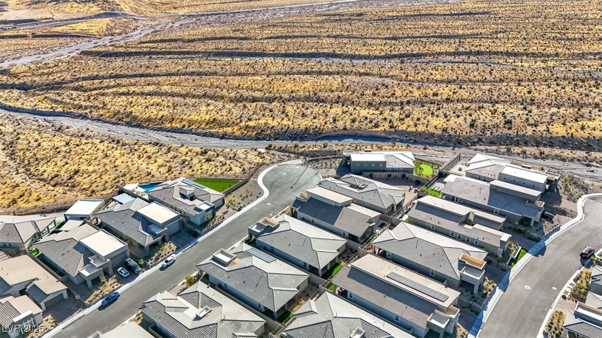 Las Vegas, Nevada 89138, United States, 3 Bedrooms Bedrooms, ,2 BathroomsBathrooms,Residential,Pending,16738