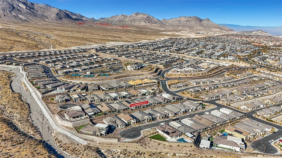 Las Vegas, Nevada 89138, United States, 3 Bedrooms Bedrooms, ,2 BathroomsBathrooms,Residential,Pending,16738