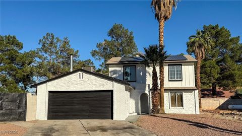 Photo of 4300 Cinderella Lane, Las Vegas, NV 89102 (MLS # 2732395)