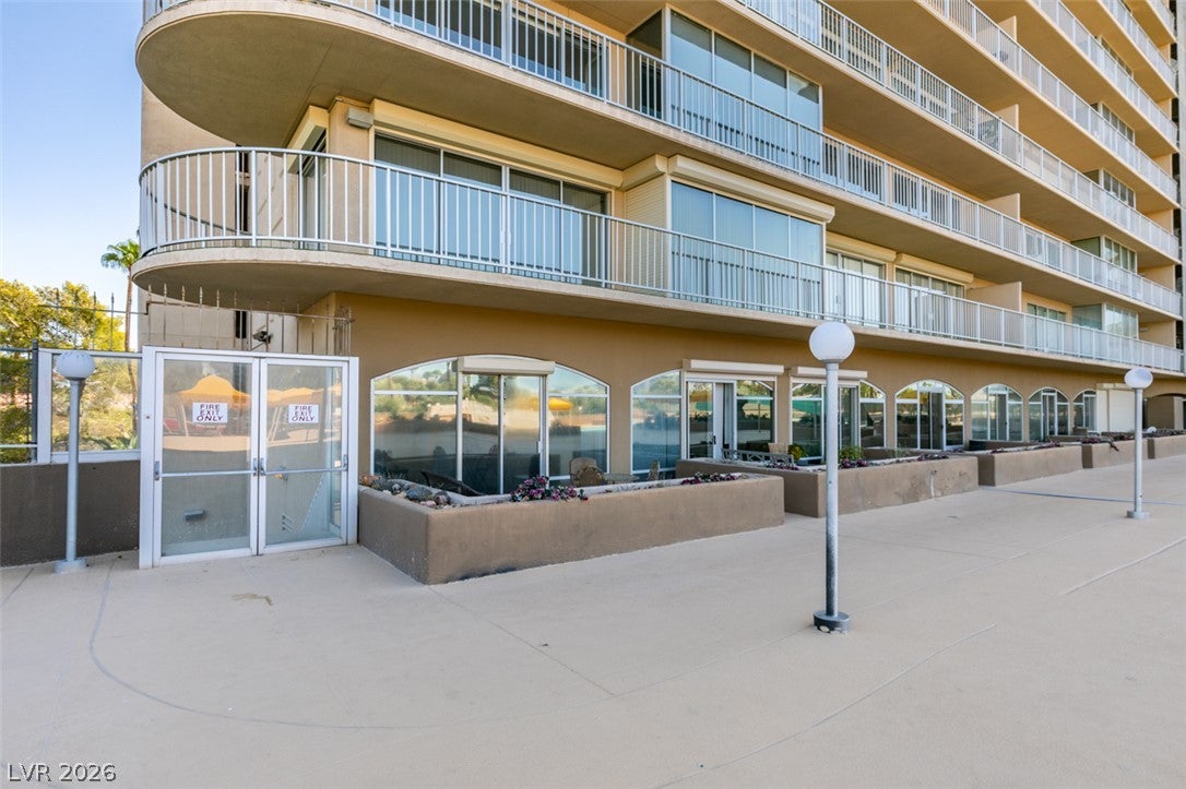 3111 Bel Air Drive 206