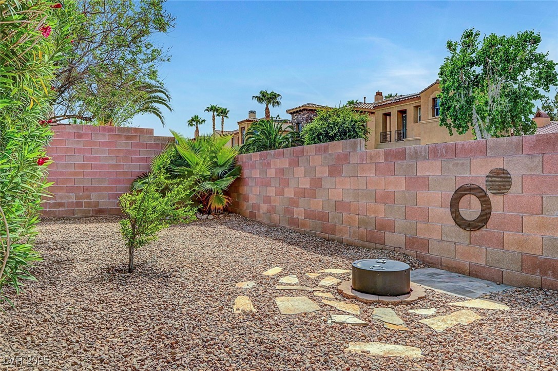 519 Via Garofano Avenue, Henderson, Nevada image 31