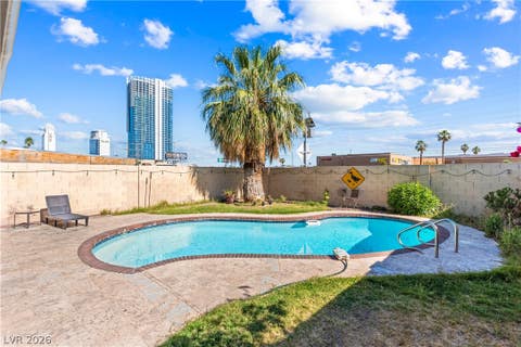 Townhouse For Sale - 4609 Via Torino<br/> Las Vegas, NV 89103