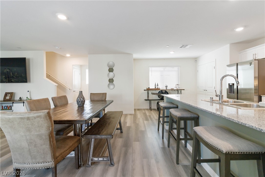 6855 Crimson Shadow Street