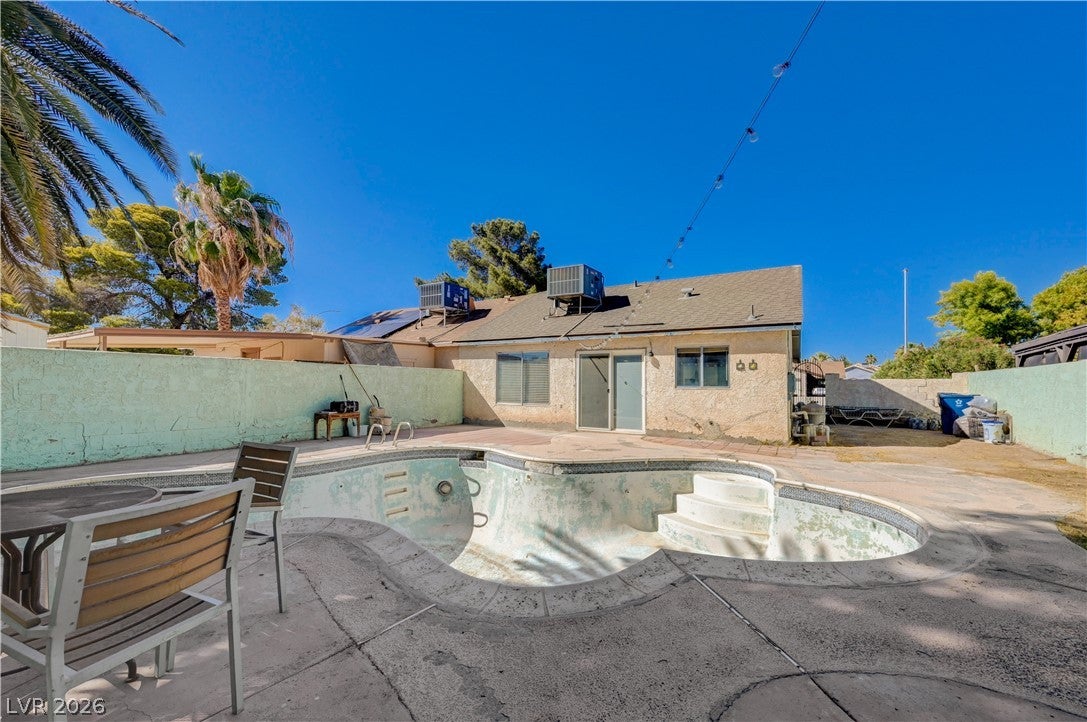 1859 Winterwood Boulevard