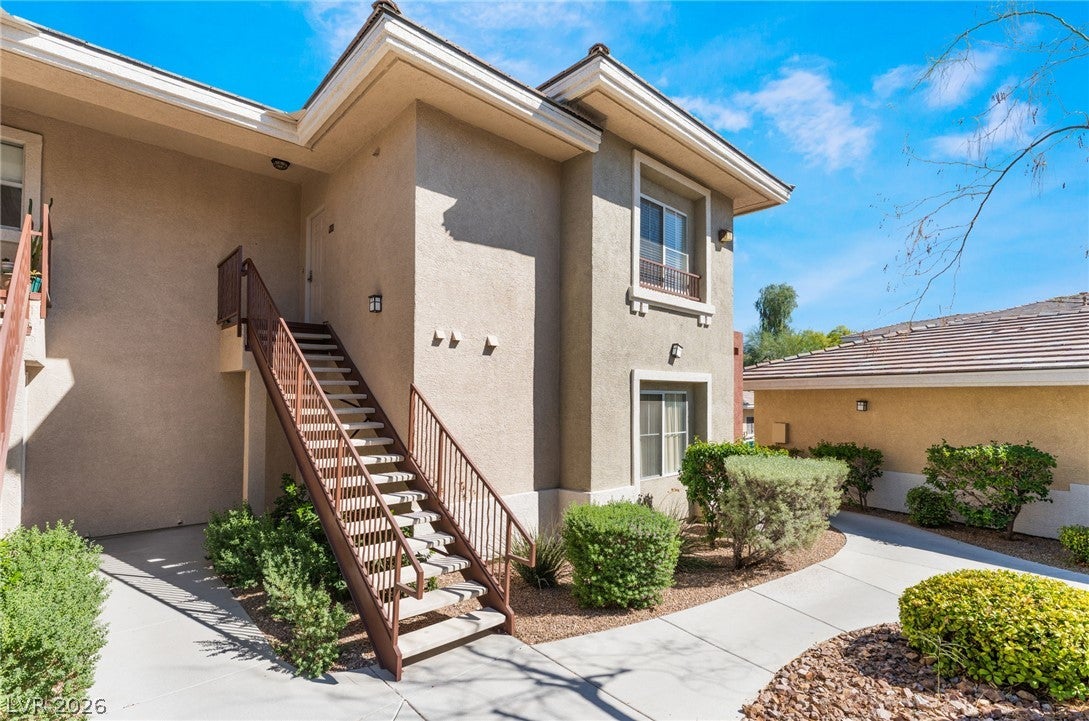 909 Domnus Lane 203