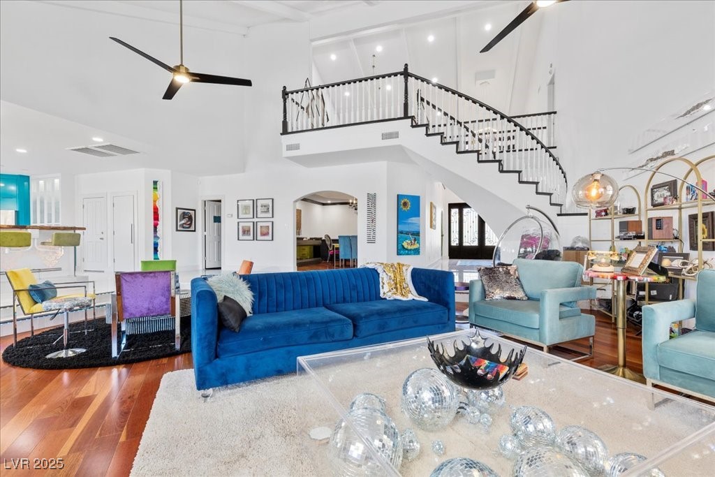 Las Vegas, Nevada 89117, United States, 4 Bedrooms Bedrooms, ,4 BathroomsBathrooms,Residential,Active,251543