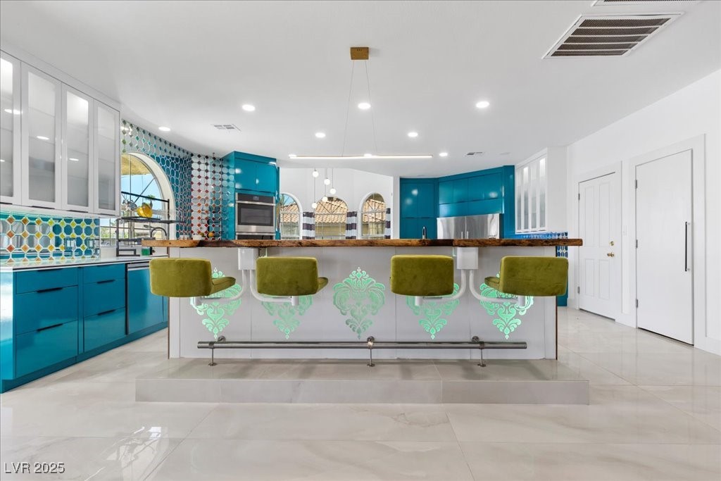 Las Vegas, Nevada 89117, United States, 4 Bedrooms Bedrooms, ,4 BathroomsBathrooms,Residential,Active,251543