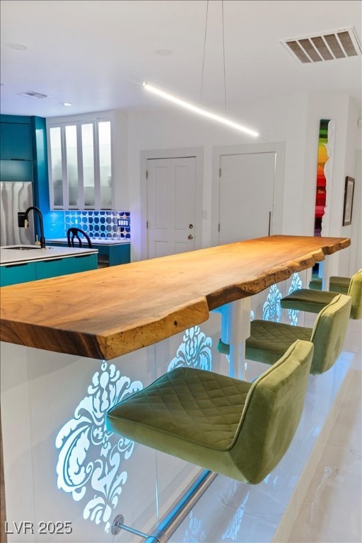 Las Vegas, Nevada 89117, United States, 4 Bedrooms Bedrooms, ,4 BathroomsBathrooms,Residential,Active,251543