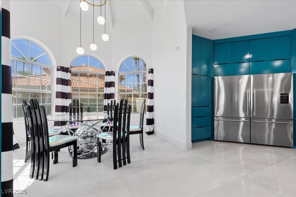 Las Vegas, Nevada 89117, United States, 4 Bedrooms Bedrooms, ,4 BathroomsBathrooms,Residential,Active,251543