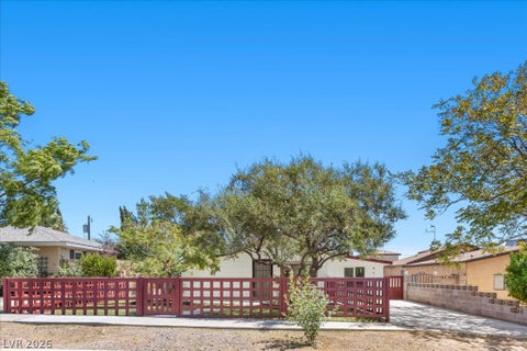 Homes For Sale - 655 F Avenue<br/> Boulder City, NV 89005
