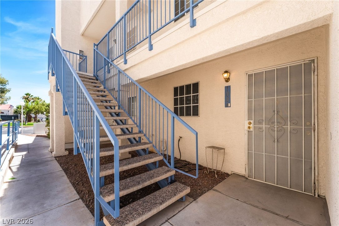 2725 S Nellis Boulevard 1086