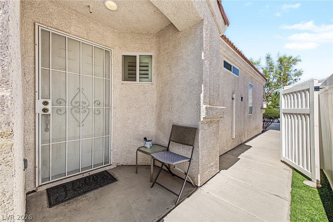 629 Lava Beds Way