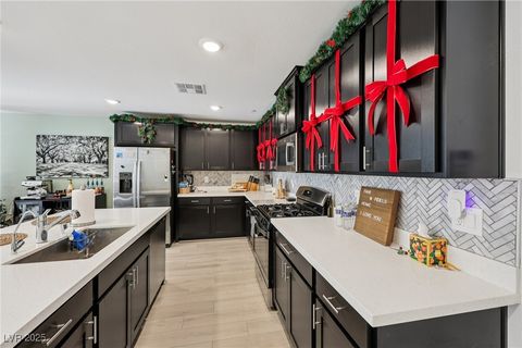 9649 Oliver Hills Avenue Las Vegas NV 89143