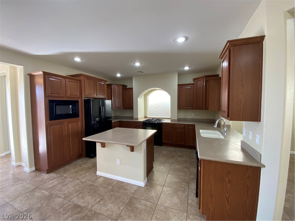 7312 W Mesa Vista Avenue