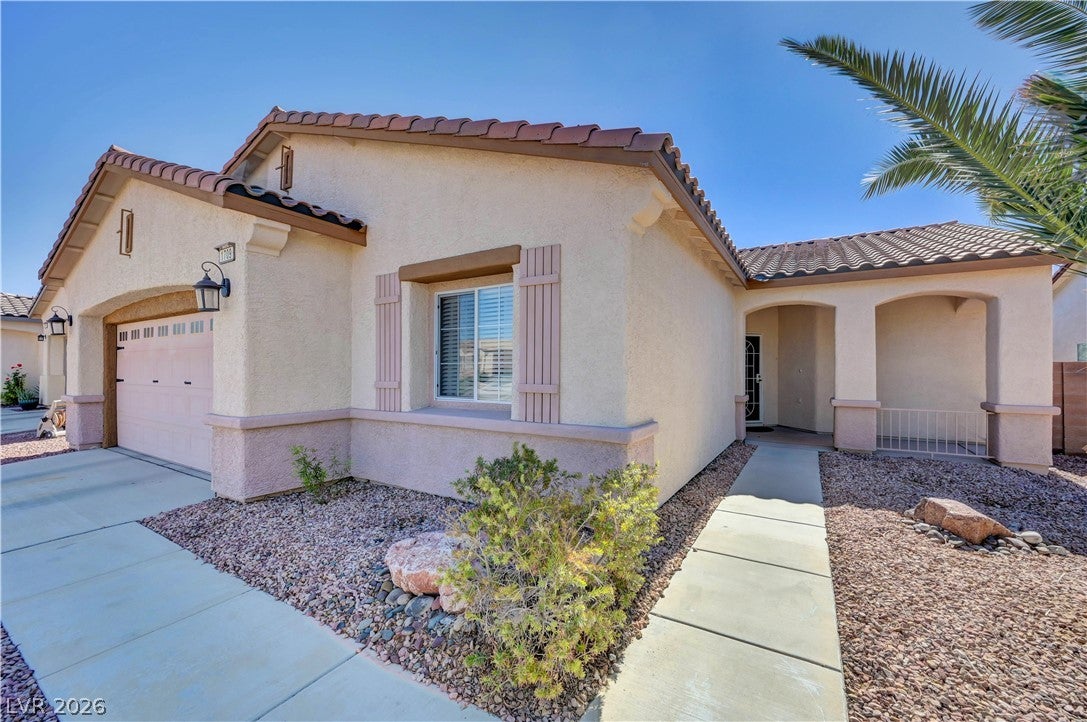 1709 Lazy Hill Ranch Way