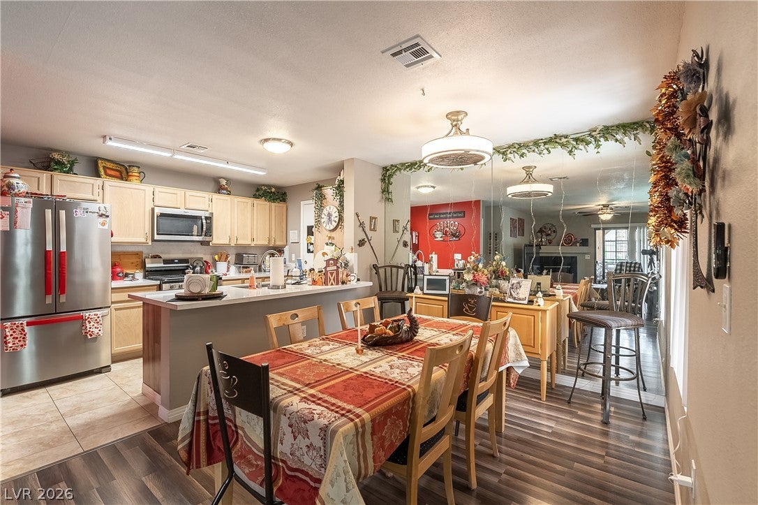8452 Boseck Drive 123