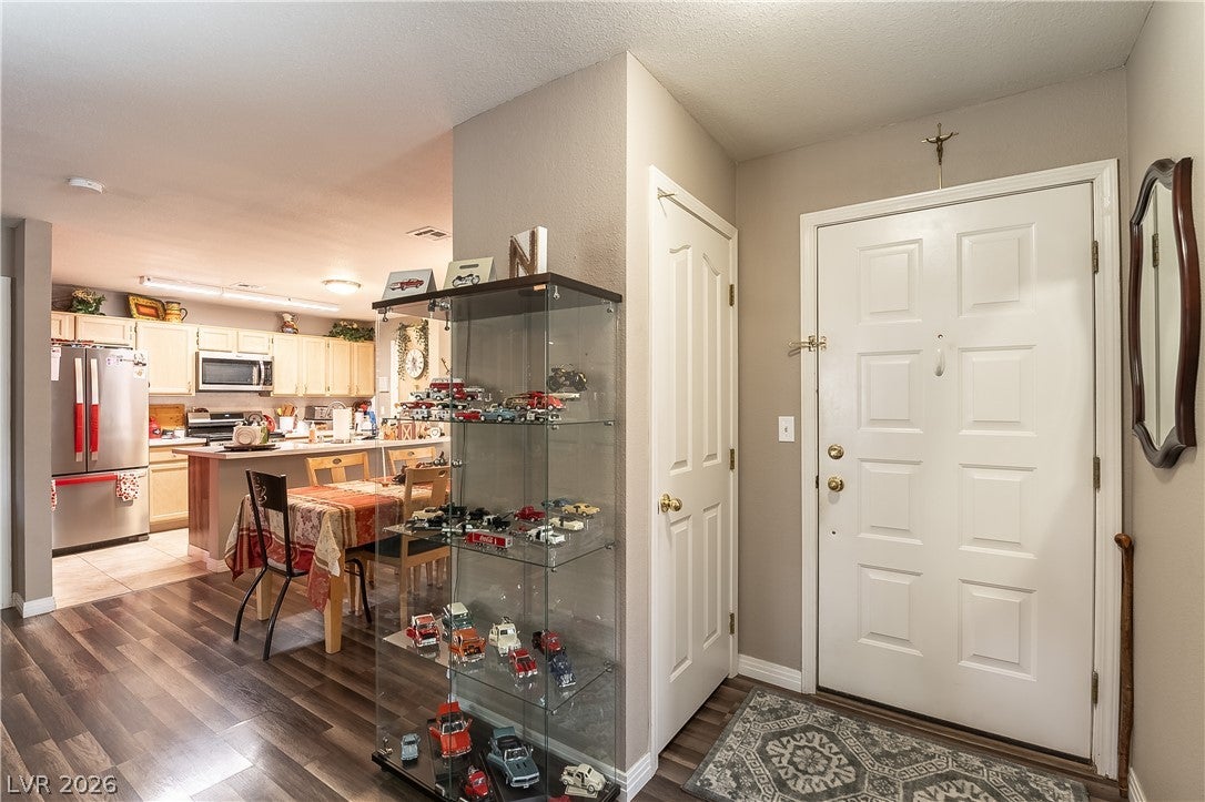 8452 Boseck Drive 123