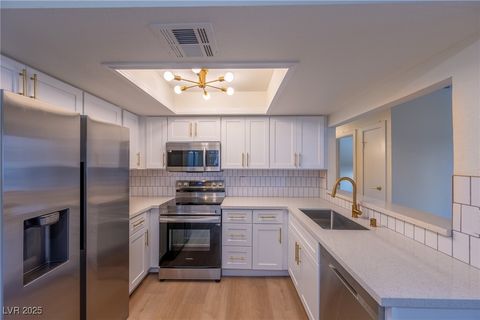 5040 Spencer Street D Las Vegas NV 89119