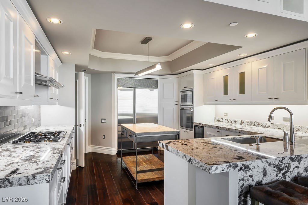 2777 Paradise Road 1701