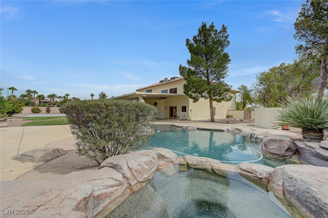 4591 Borrego Springs Way, Las Vegas, Nevada image 2