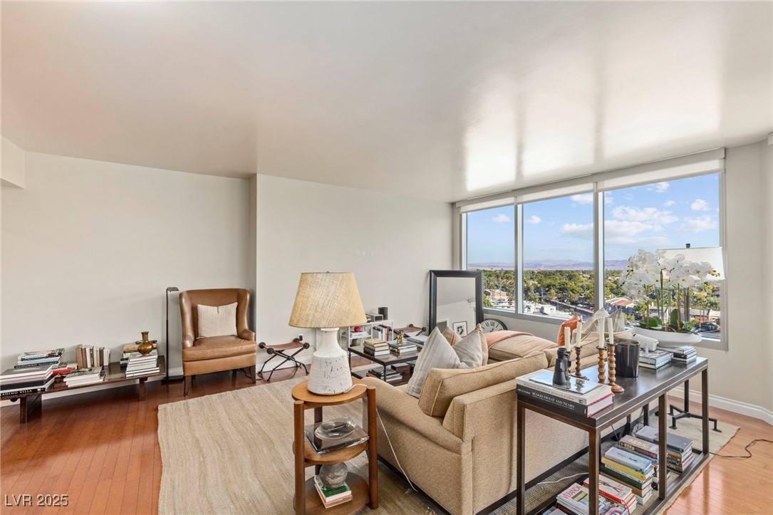 322 Karen Avenue 801