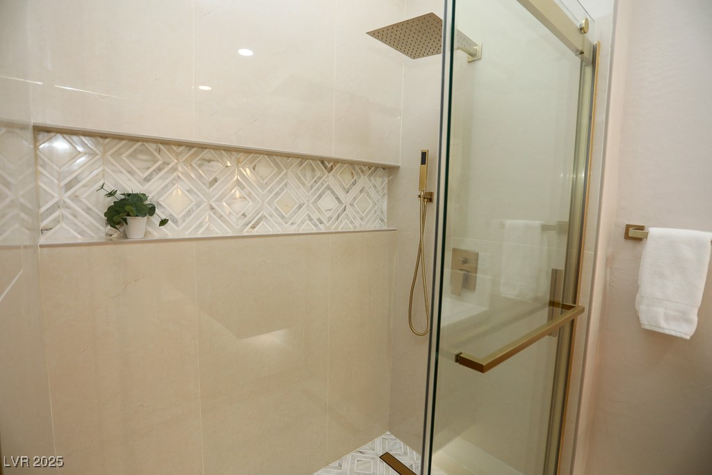 Henderson, Nevada 89044, United States, 2 Bedrooms Bedrooms, ,2 BathroomsBathrooms,Residential,Active,190443