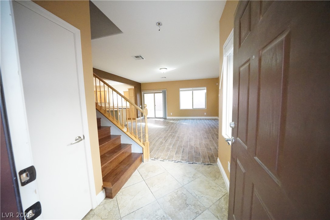 2441 Rue Bienville Way