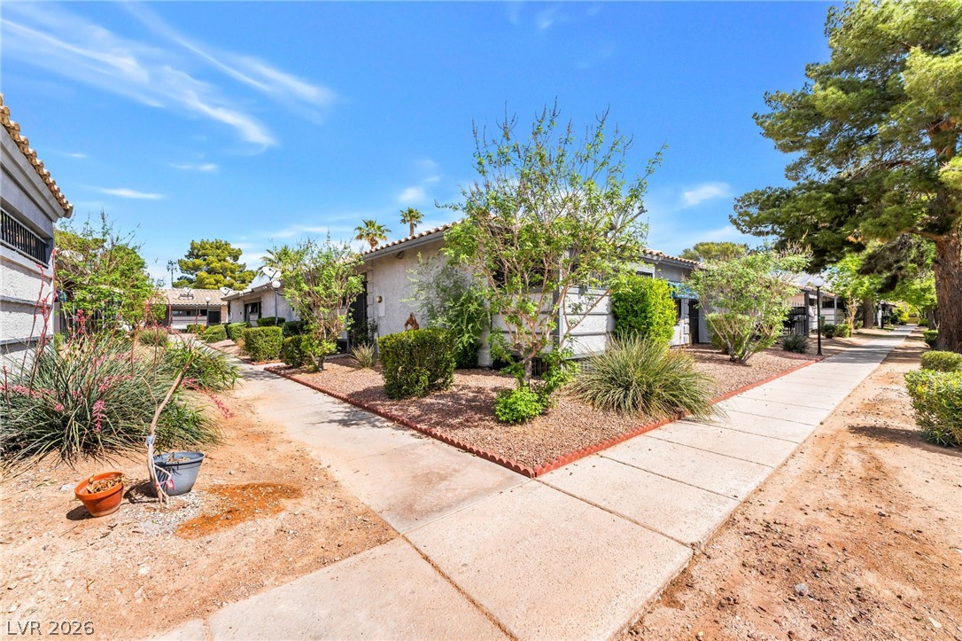 207 N Lamb Boulevard C