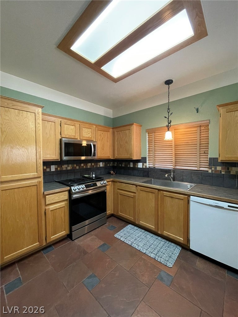 3772 Warmbreeze Way